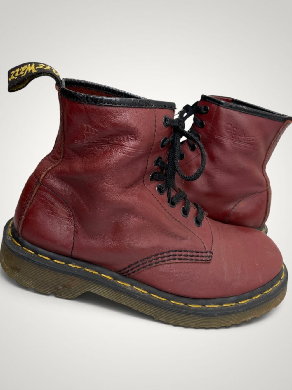 Dr. Martens 1460 Cherry Red 8-Eye Leather Lace Up Combat Boots Size 8 Men’s